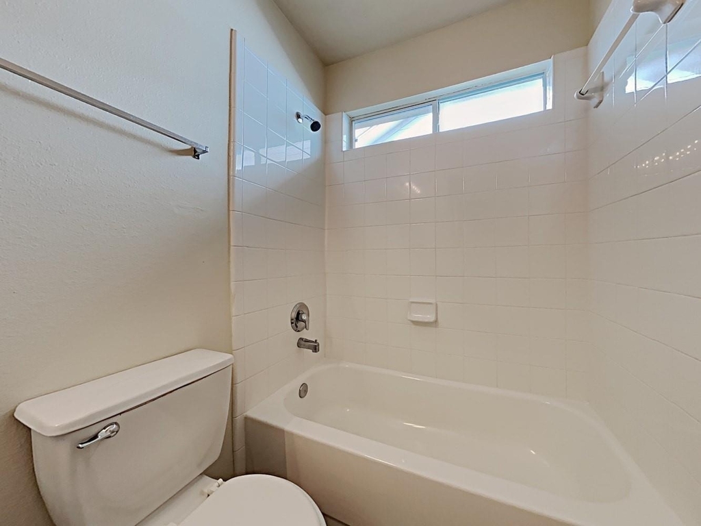 1014 Redcrest Springs Court - Photo 7