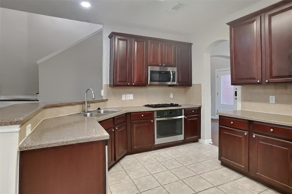 6506 Rose Willow Lane - Photo 3