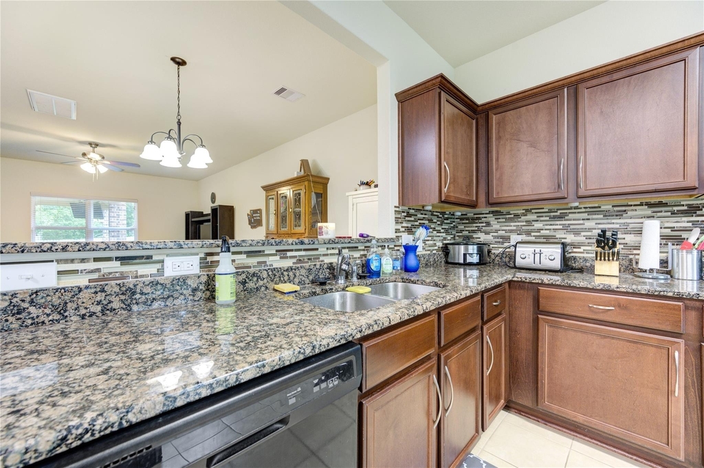 7546 Fettle Lane - Photo 6