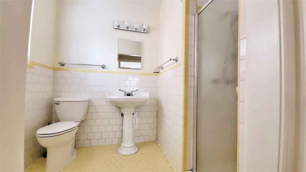 2018 Mcclendon Street - Photo 8