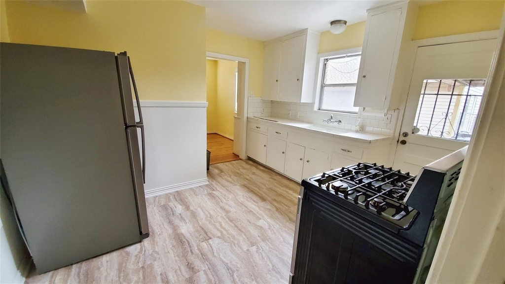 2018 Mcclendon Street - Photo 5