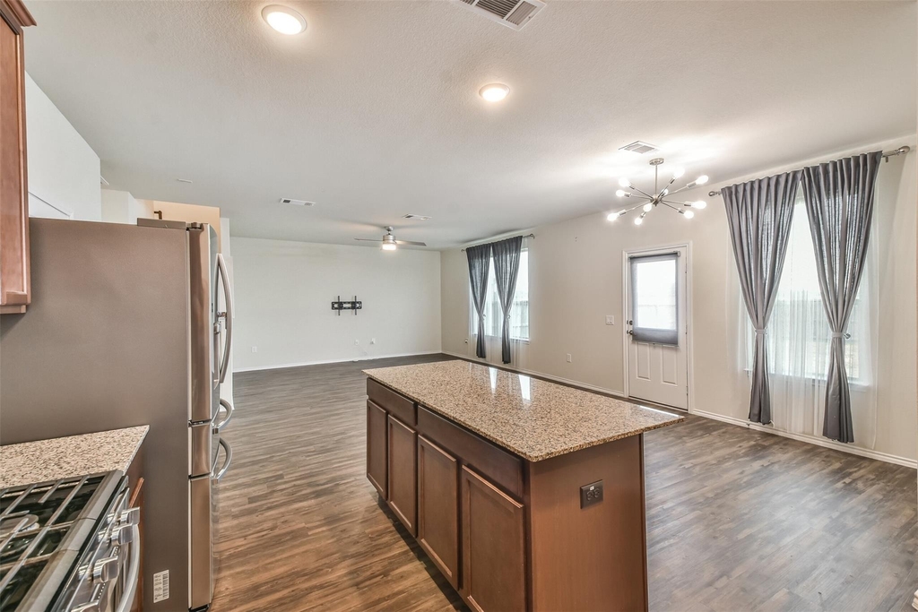5047 Royal Amber Lane - Photo 12