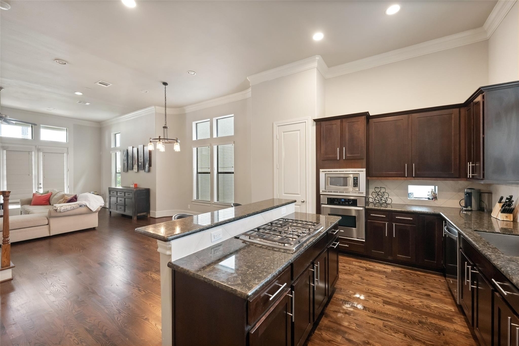 1629 Upland Lakes - Photo 2