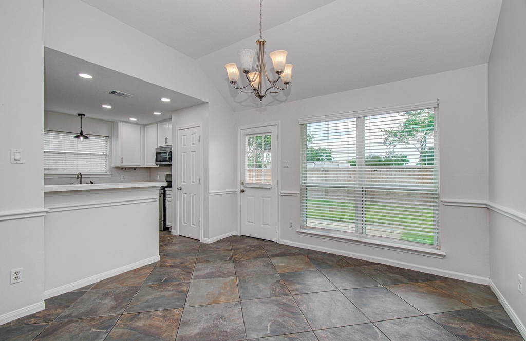 18303 Brenwood Manor Drive - Photo 7