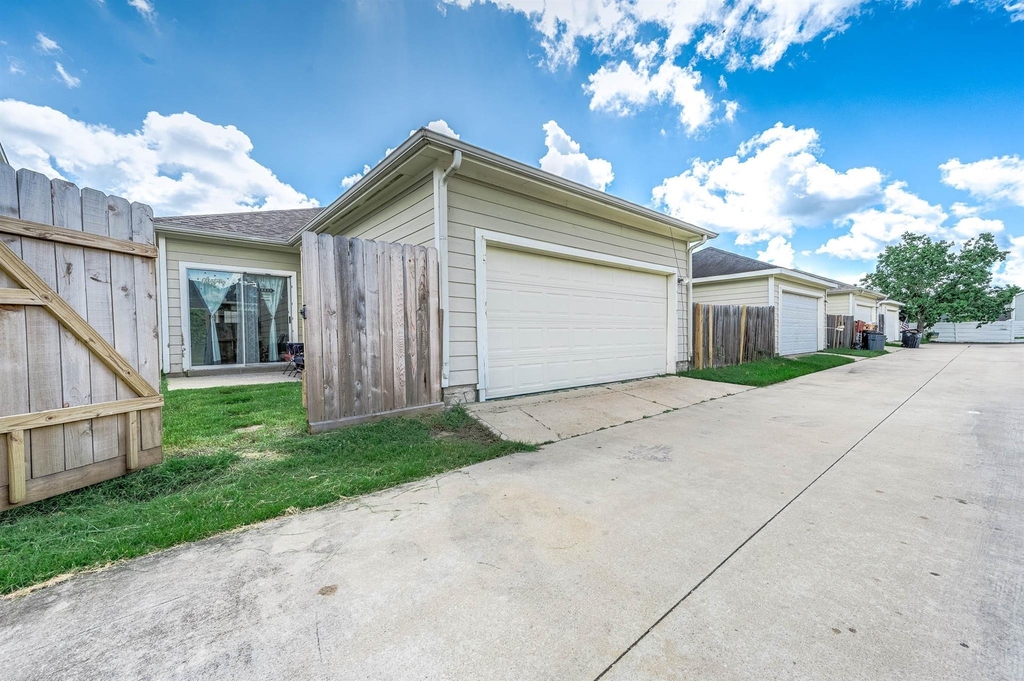 6162 Settlers Lake Circle E - Photo 20