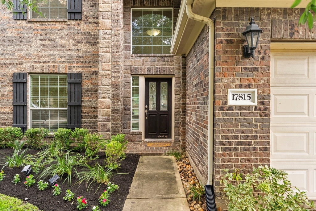 17815 Misty Pond Court - Photo 1