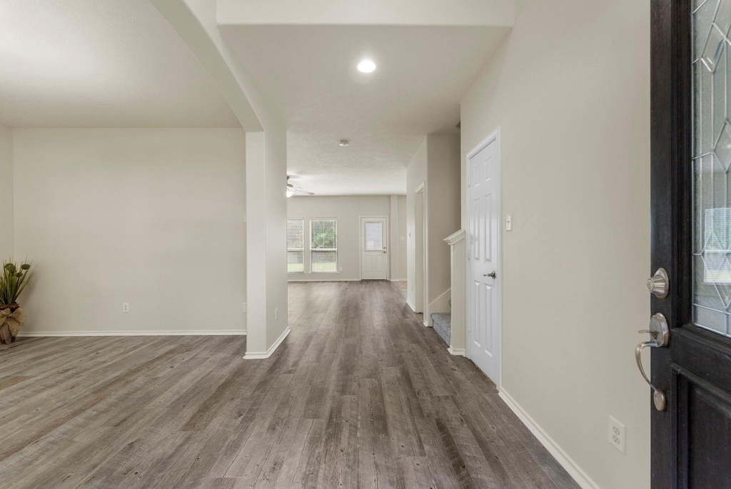 17815 Misty Pond Court - Photo 2