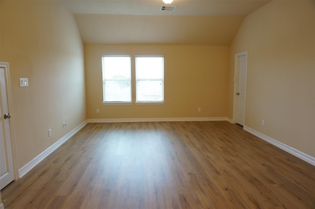 3319 S Hawkins Glen - Photo 19