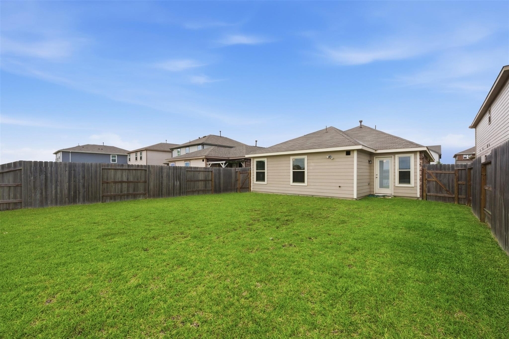 25343 Trinity Oakley Court - Photo 21