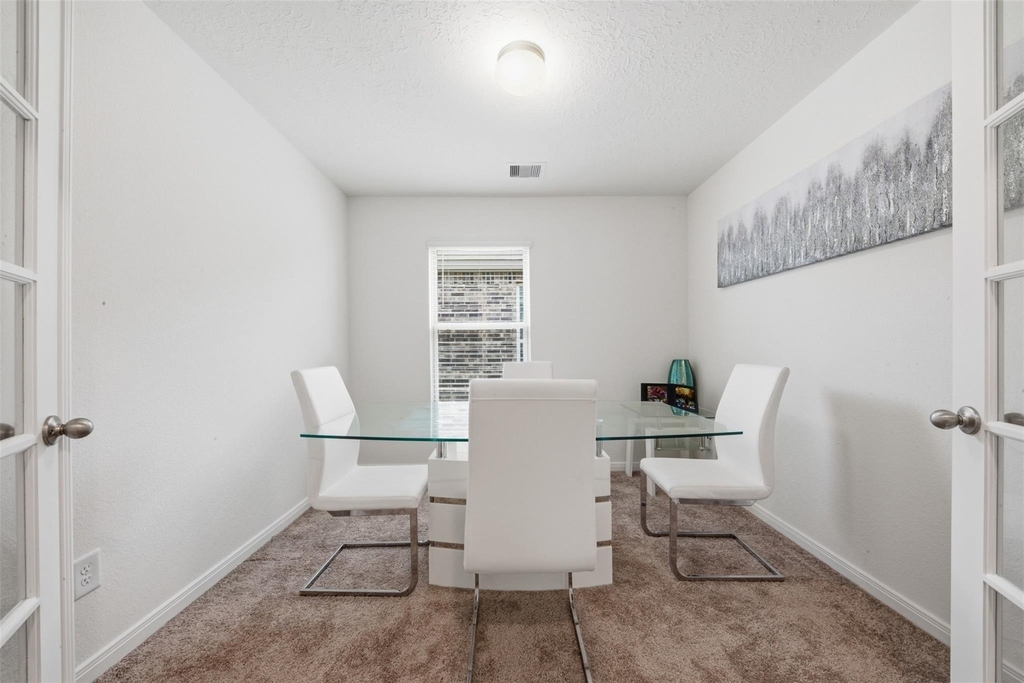 25343 Trinity Oakley Court - Photo 10