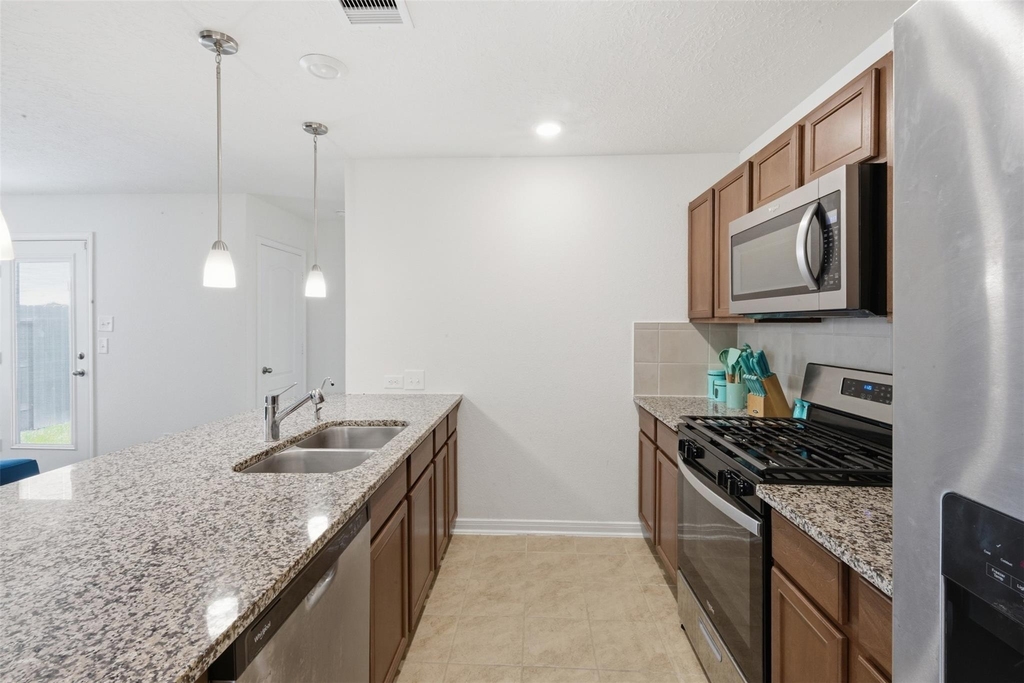 25343 Trinity Oakley Court - Photo 8
