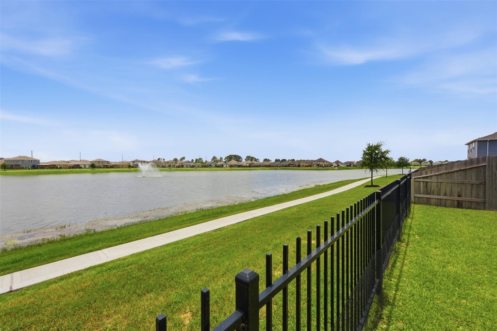 25343 Trinity Oakley Court - Photo 23