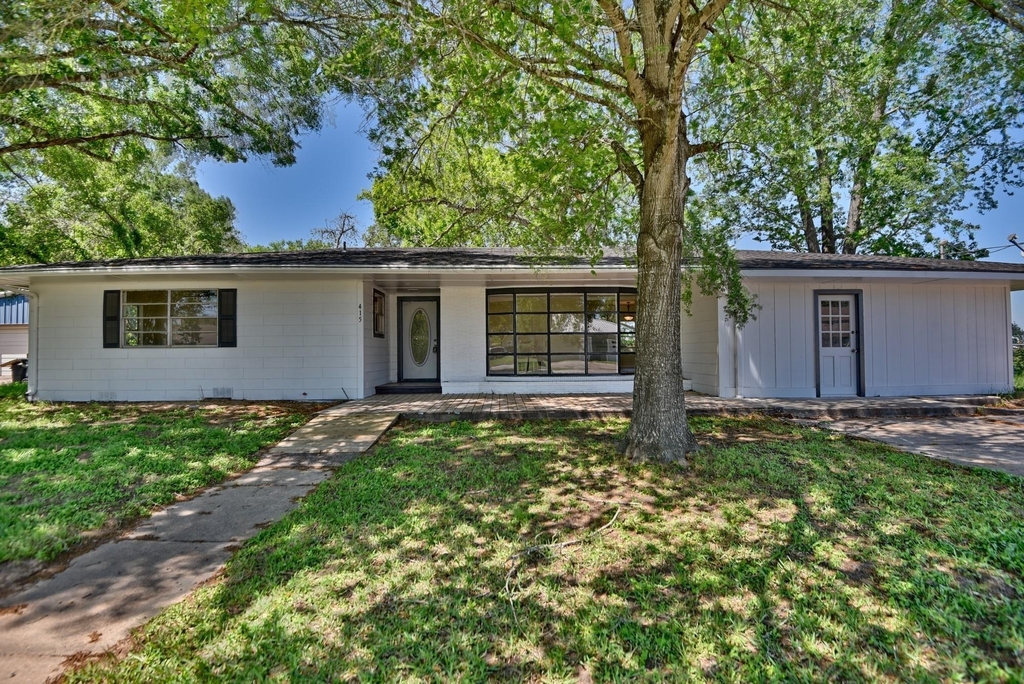 415 Silliman Street - Photo 0