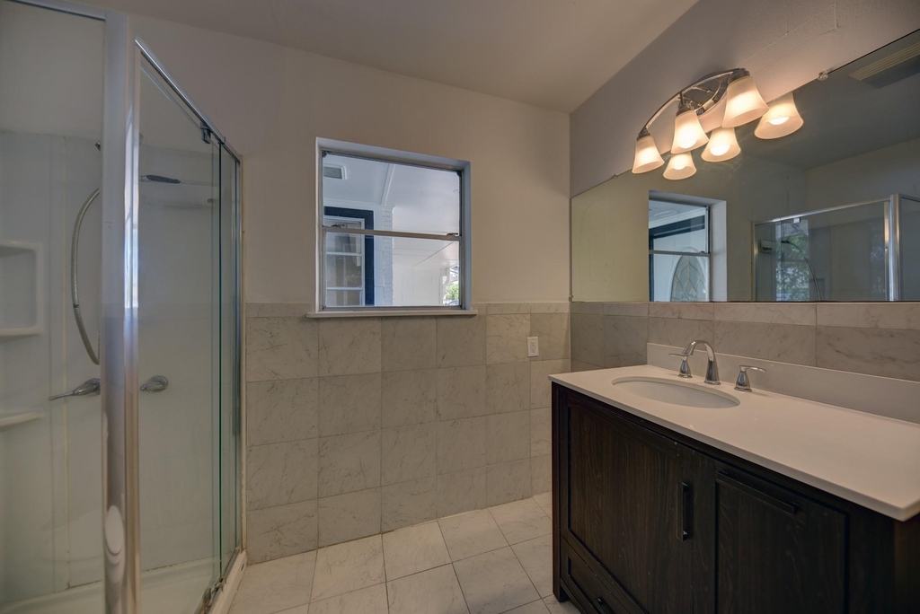 415 Silliman Street - Photo 27
