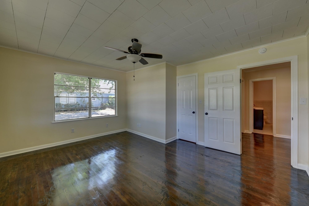 415 Silliman Street - Photo 12