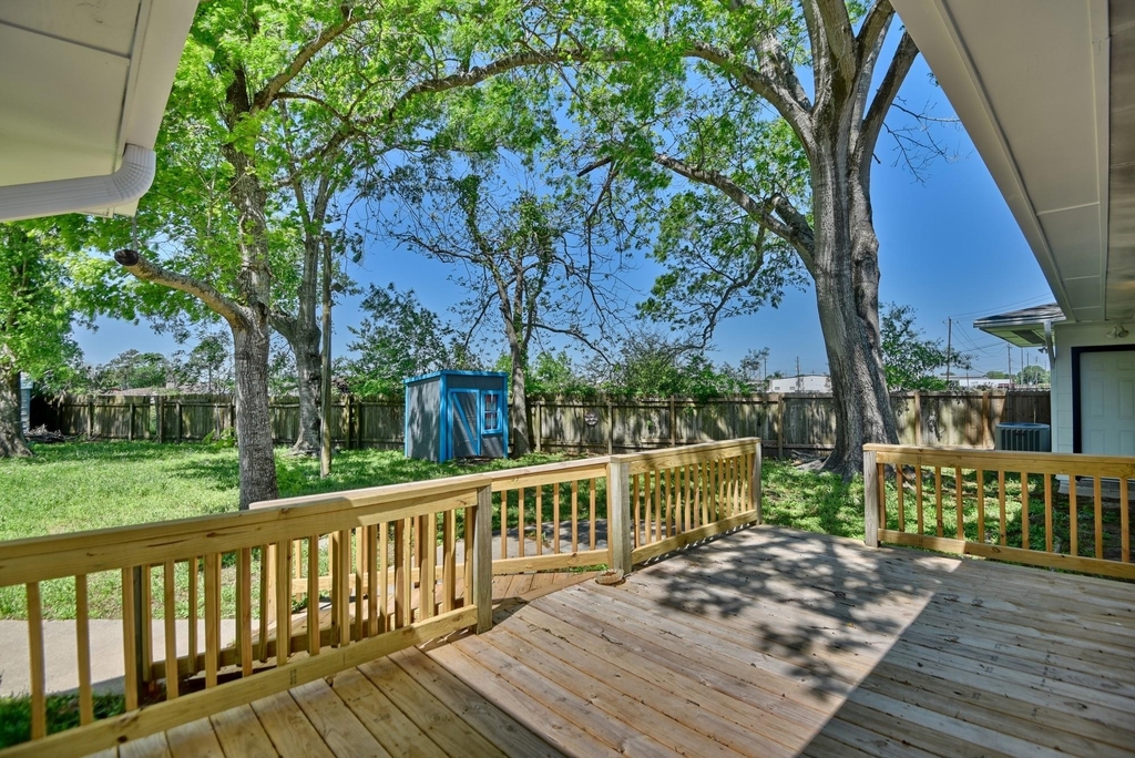 415 Silliman Street - Photo 38