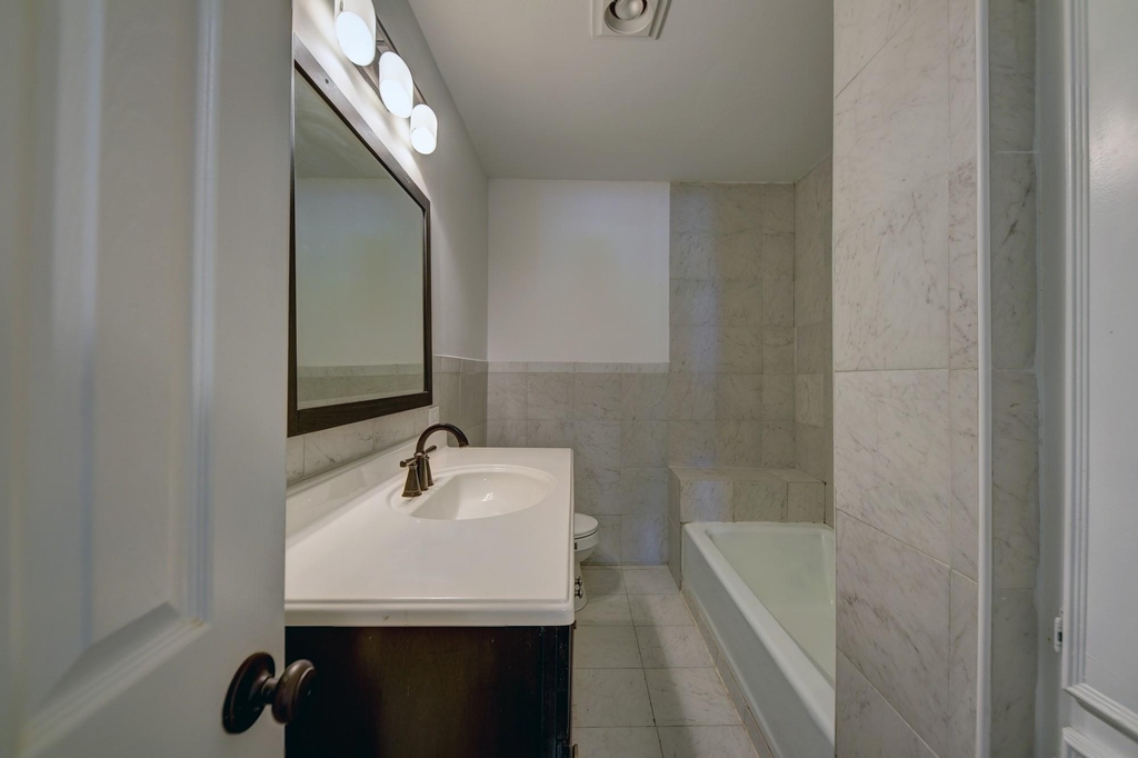 415 Silliman Street - Photo 16