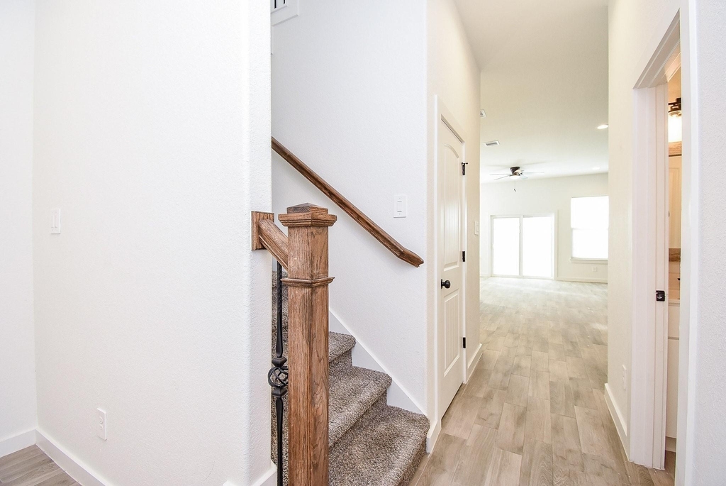 6828 Liverpool Street - Photo 4