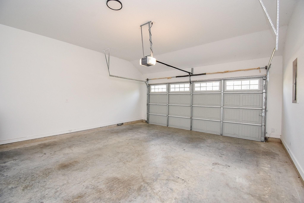 6828 Liverpool Street - Photo 29