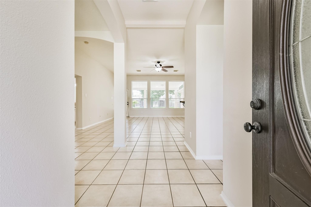 2401 Woody Road - Photo 3