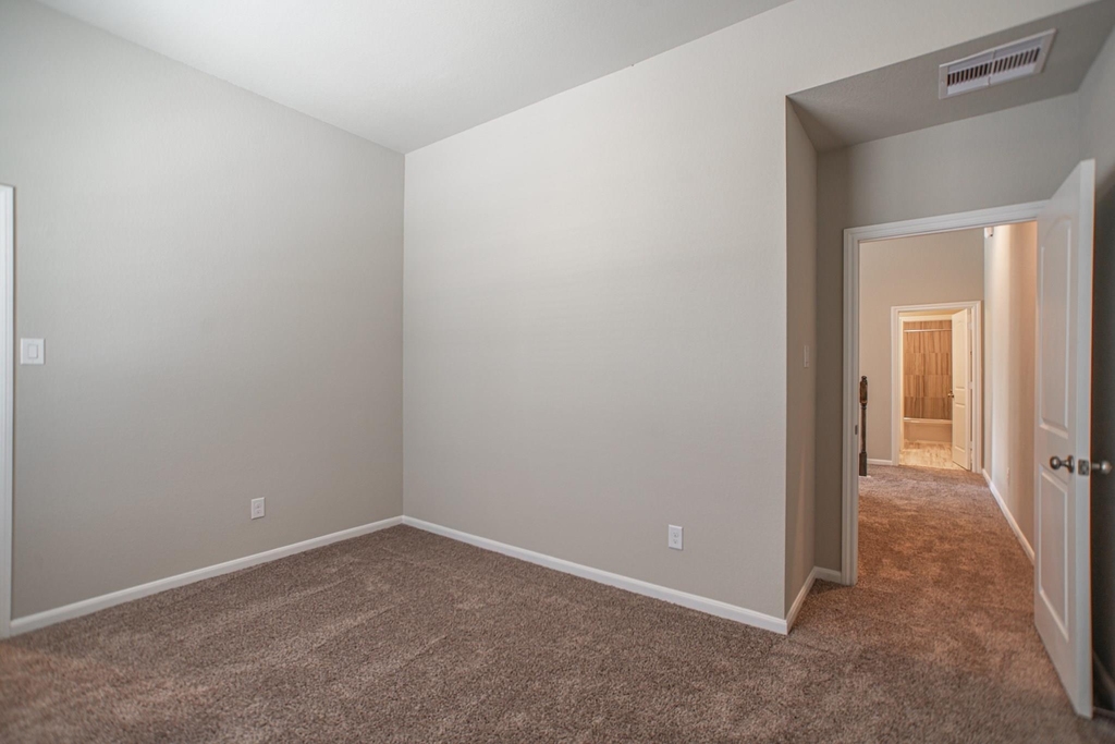 28104 Rocky Heights Drive - Photo 31