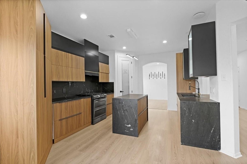3307 Single Ridge Way Way - Photo 1