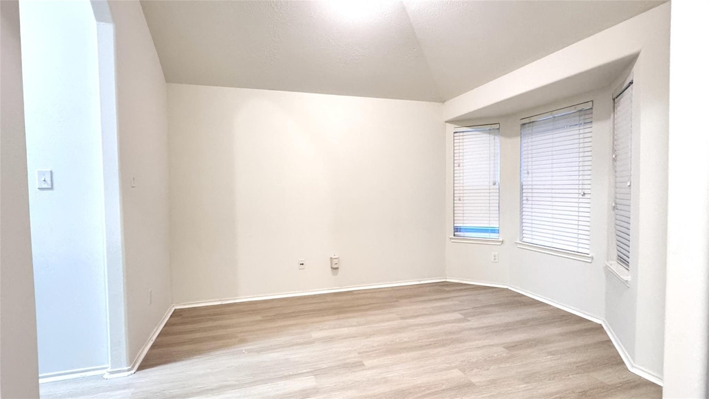 6818 Hampden Point Court - Photo 7