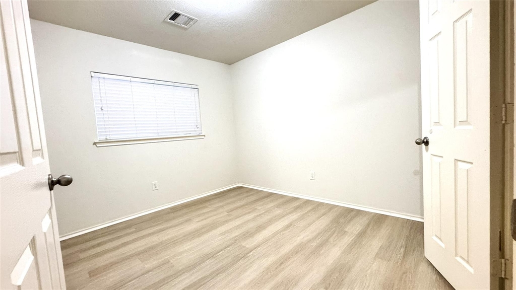 6818 Hampden Point Court - Photo 15