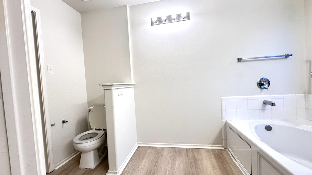 6818 Hampden Point Court - Photo 12