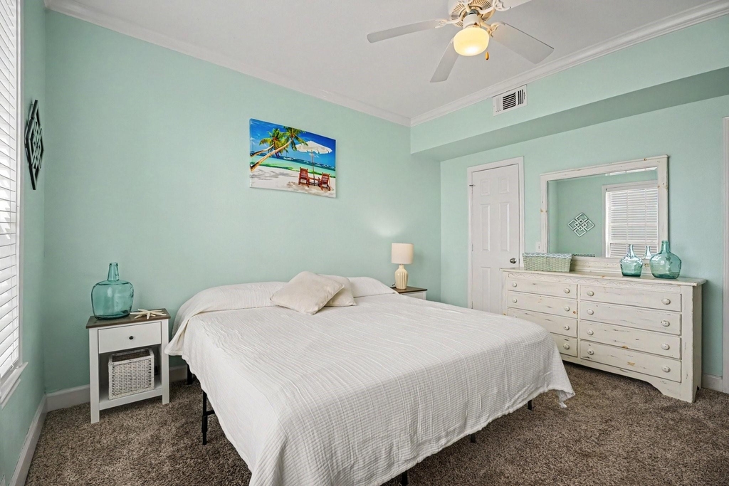 7000 Seawall Boulevard - Photo 13