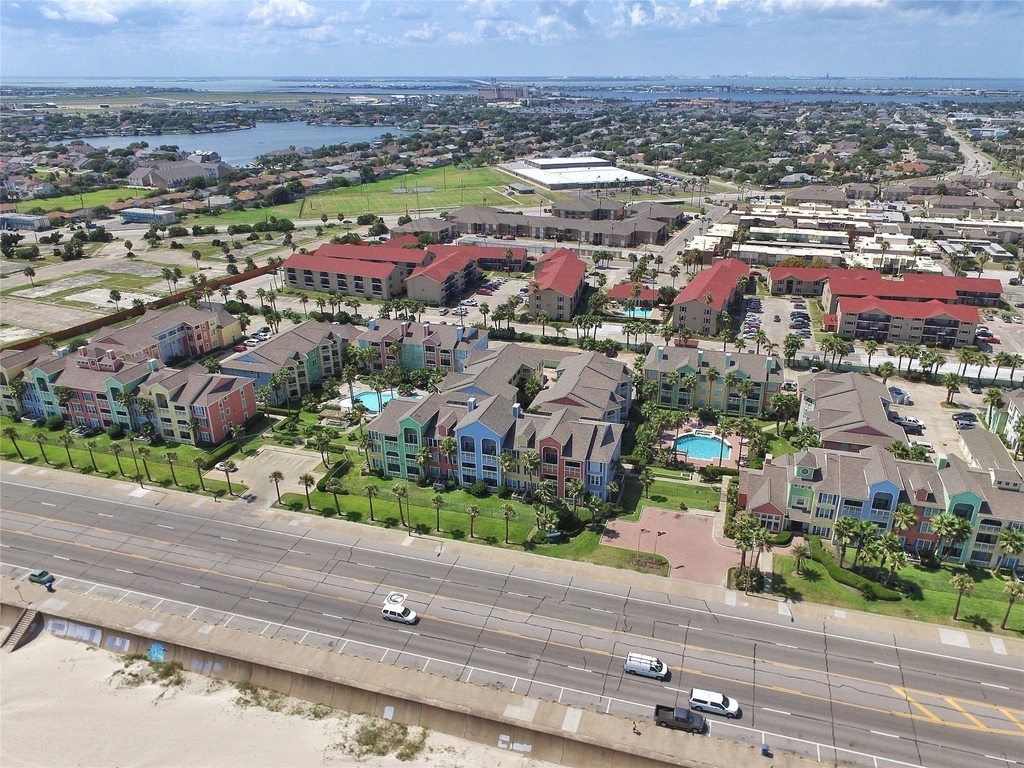 7000 Seawall Boulevard - Photo 25