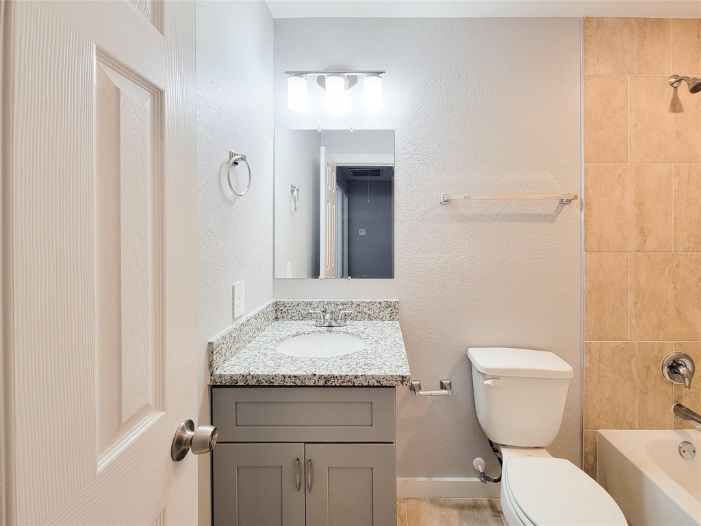 7202 Sandle Street - Photo 11