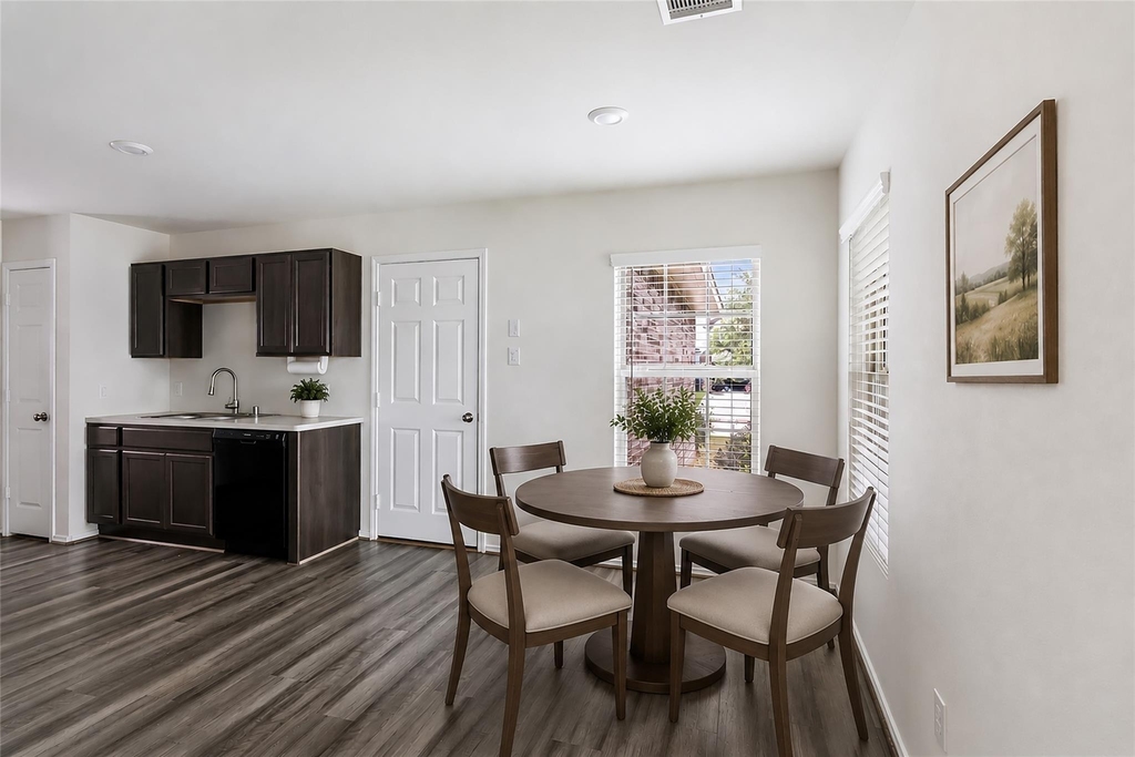 5858 Rosehill Forest Lane - Photo 5