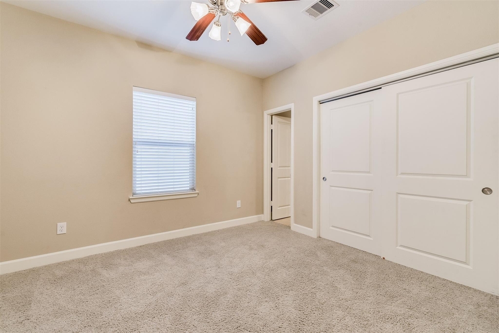 5807 Larkin Street - Photo 29