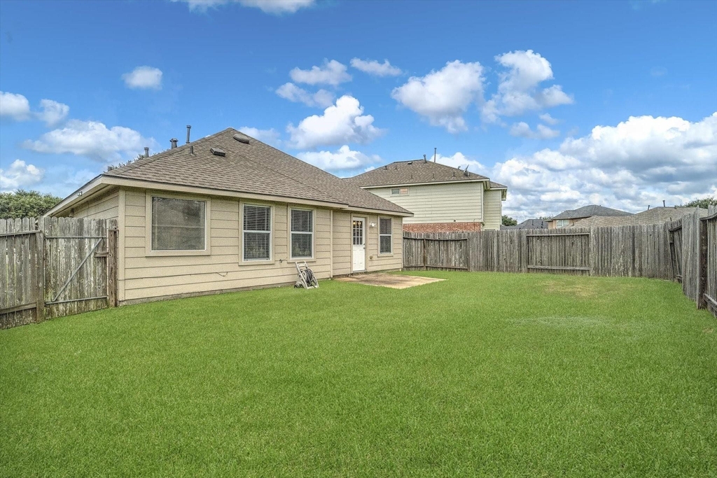 19206 Terra Forest Court - Photo 31
