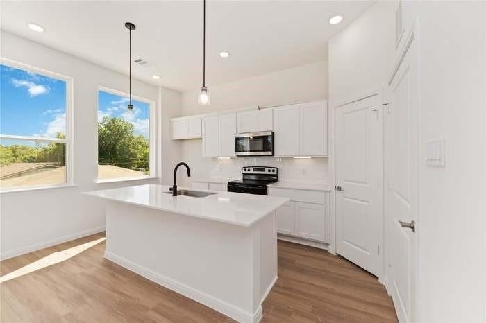 4710 Mallow Street - Photo 4