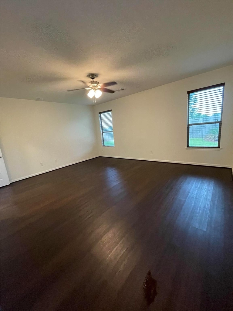 16511 Winthrop Bend Drive - Photo 9