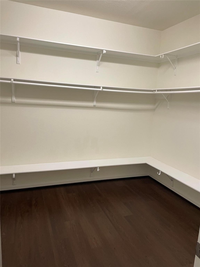 16511 Winthrop Bend Drive - Photo 10