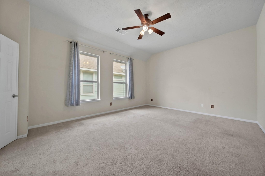 3323 Masters Point Drive - Photo 20