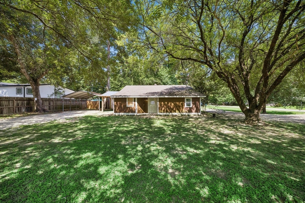 21197 Live Oak Street - Photo 0