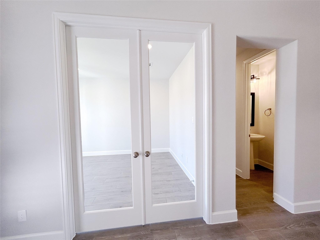 5406 Rocky Banks Way - Photo 3