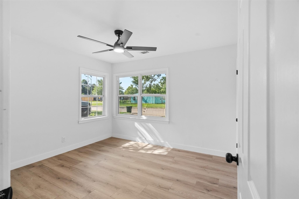 5023 Cosby Street - Photo 11