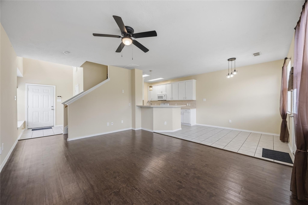 2951 Hackamore Hollow Lane - Photo 4