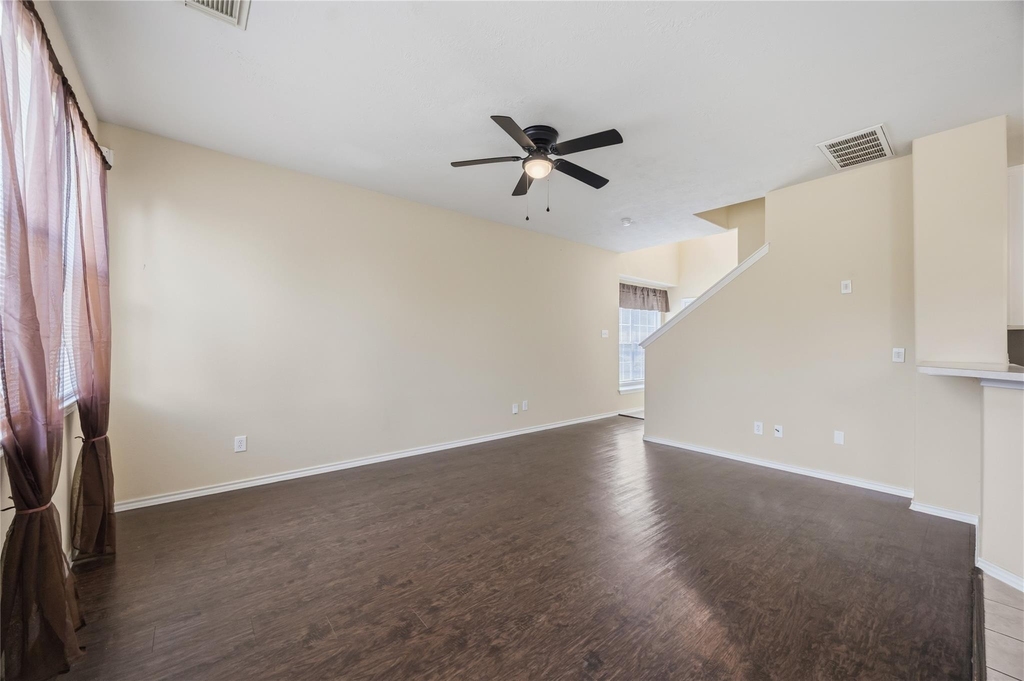 2951 Hackamore Hollow Lane - Photo 5