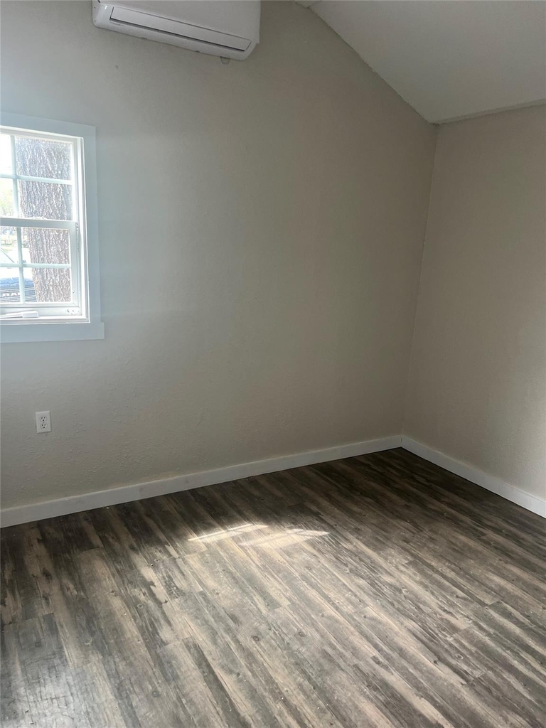 174 Jaycrest - Photo 4