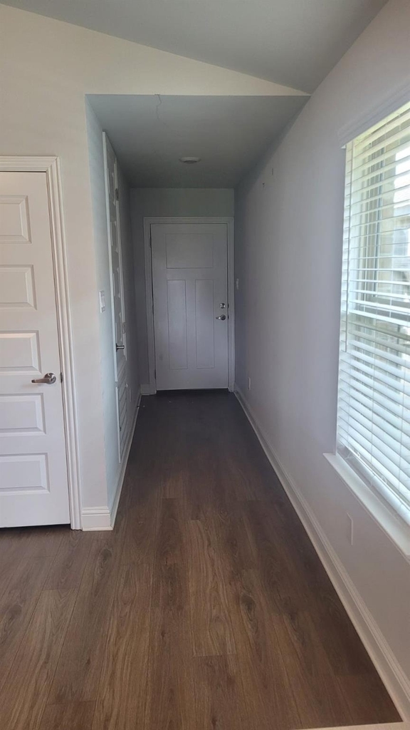 439 Long Beach Bay Drive - Photo 4