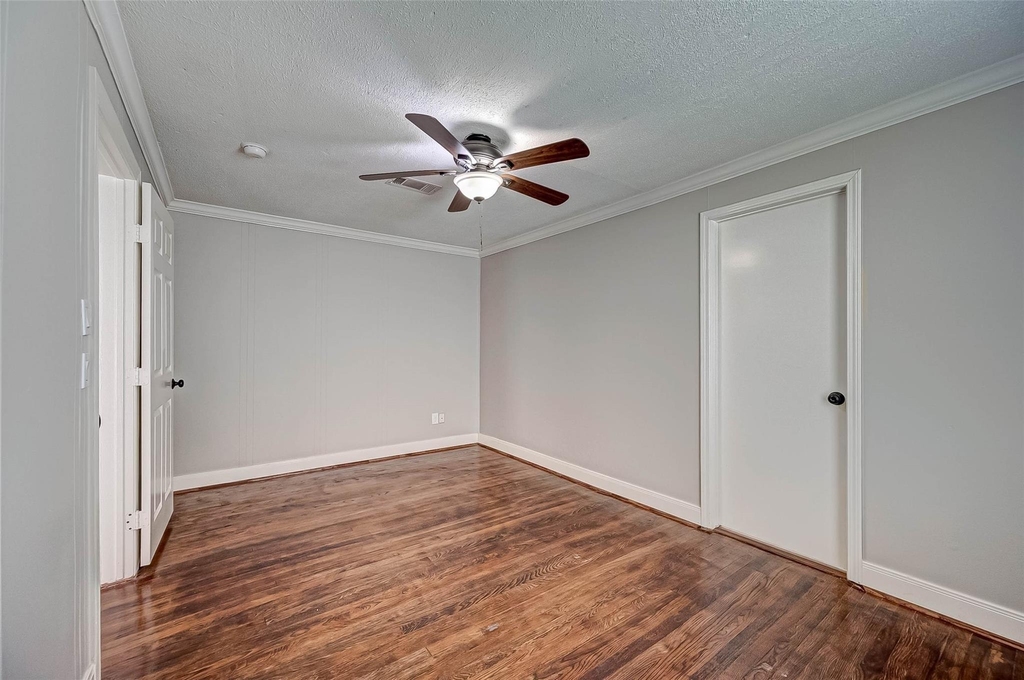 1510 Walton Street - Photo 12
