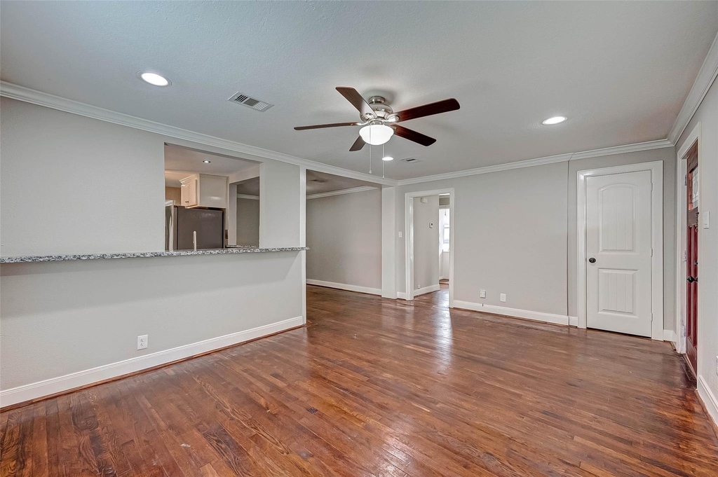 1510 Walton Street - Photo 5