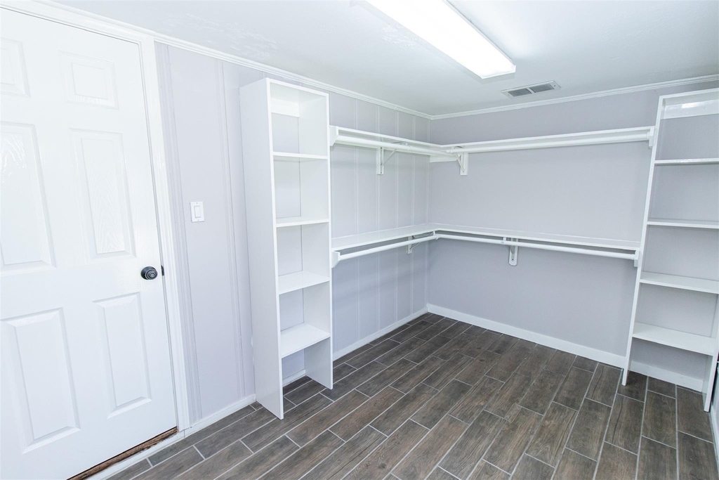 1510 Walton Street - Photo 27