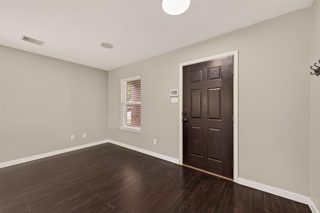 18302 Walden Gate Ln - Photo 5